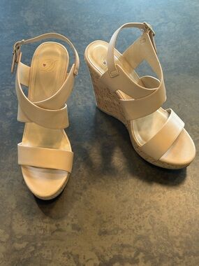Women's Neutral Beige Wedge Sandals - Strappy Cork Platform